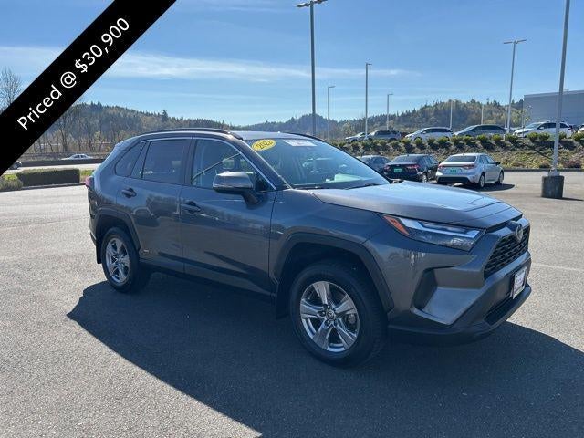 2022 Toyota RAV4 Hybrid XLE