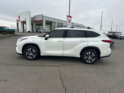 2021 Toyota Highlander Hybrid XLE