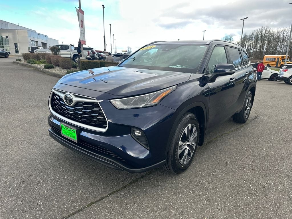 2024 Toyota Highlander XLE