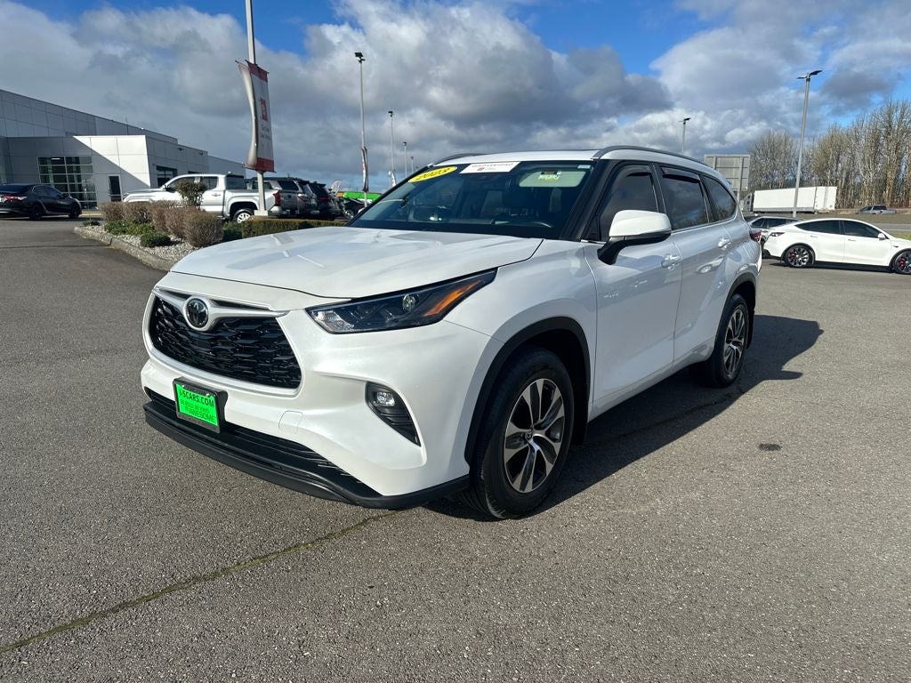 2023 Toyota Highlander XLE