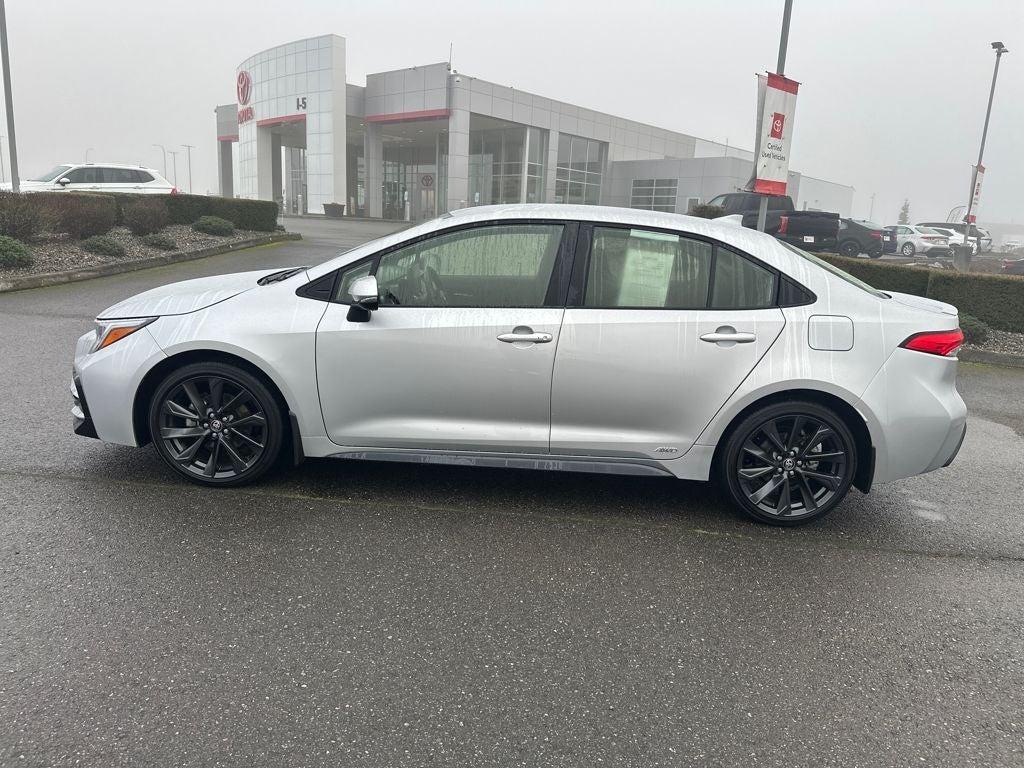 2024 Toyota Corolla Hybrid SE