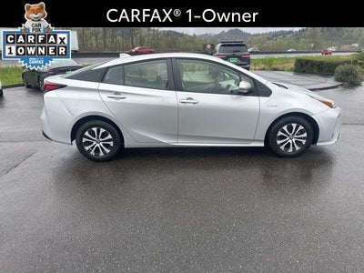 2022 Toyota Prius LE AWD-e