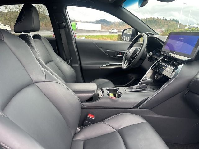 2024 Toyota Venza XLE