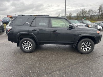 2024 Toyota 4Runner TRD Off-Road