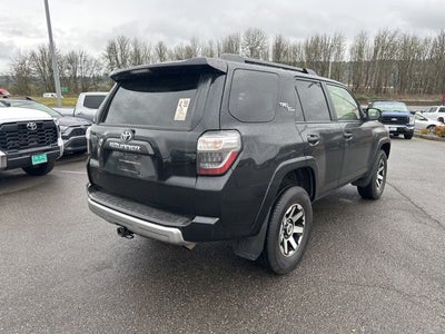 2024 Toyota 4Runner TRD Off-Road