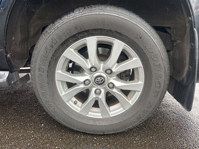 2019 Toyota Land Cruiser Base