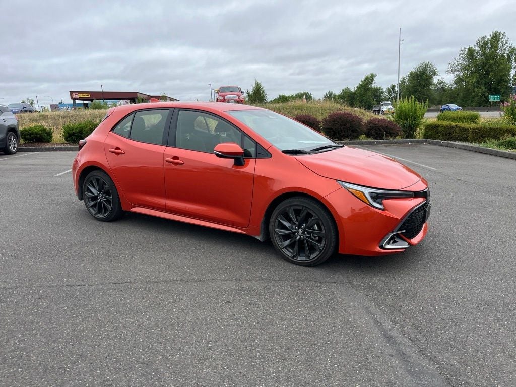 2025 Toyota Corolla Hatchback XSE