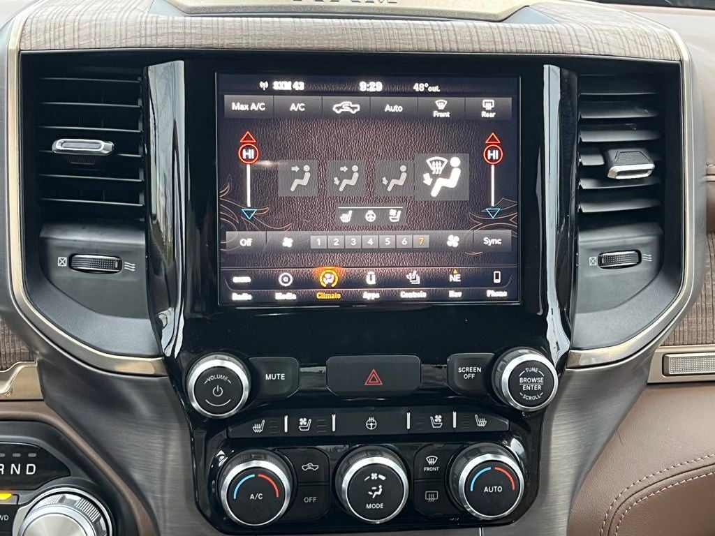 2019 RAM 1500 Longhorn Crew Cab 4x4 5'7' Box