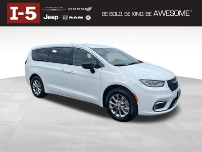 2026 Chrysler Pacifica PACIFICA SELECT AWD