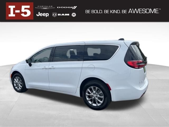 2026 Chrysler Pacifica PACIFICA SELECT AWD