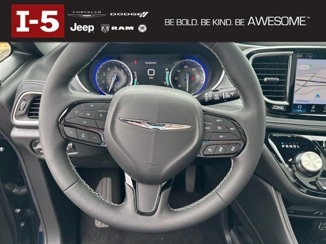 2025 Chrysler Pacifica PACIFICA LIMITED AWD