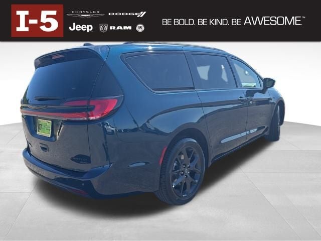 2025 Chrysler Pacifica PACIFICA LIMITED AWD
