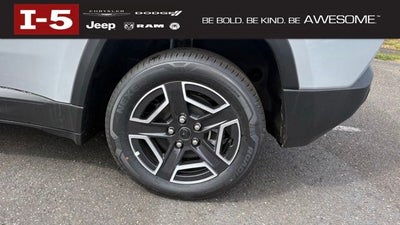 2026 Jeep Cherokee CHEROKEE LAREDO 4X4