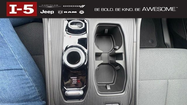 2026 Jeep Cherokee CHEROKEE LAREDO 4X4