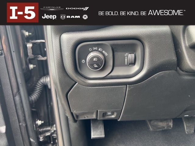 2025 RAM Ram 3500 RAM 3500 TRADESMAN CREW CAB 4X4 8' BOX