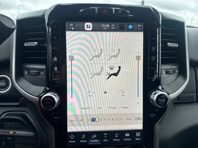 2024 RAM 3500 Big Horn Crew Cab 4x4 8' Box