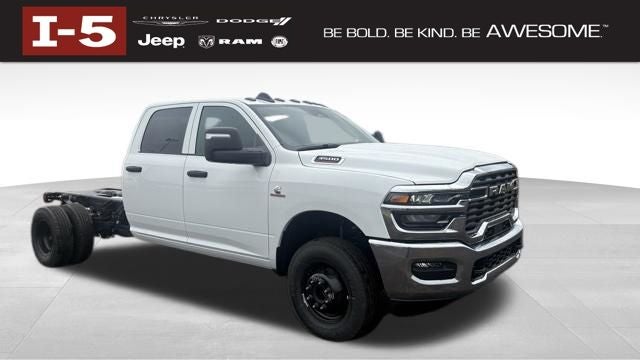 2026 RAM Ram 3500 Chassis Cab RAM 3500 TRADESMAN CREW CAB CHASSIS 4X4 60' CA
