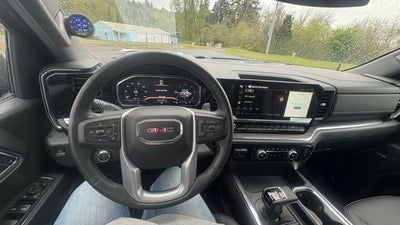 2024 GMC Sierra 1500 4WD Crew Cab Short Box SLT