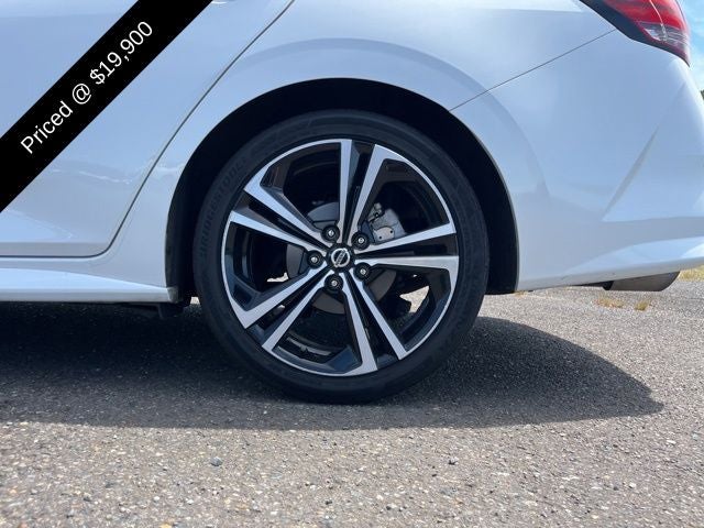 2022 Nissan Sentra SR Xtronic CVT