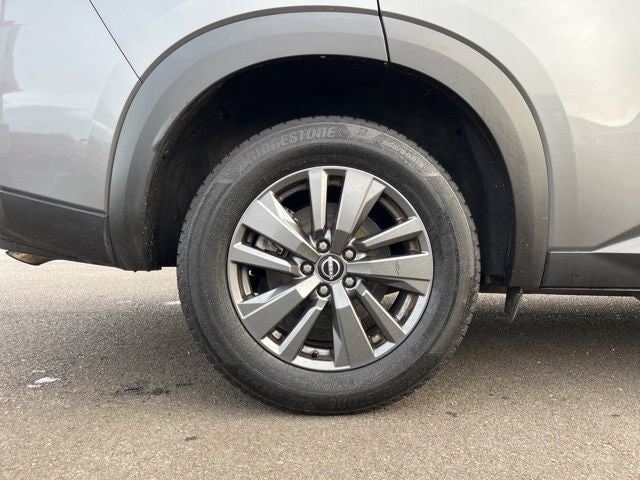 2023 Nissan Pathfinder SV 4WD