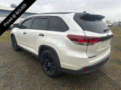 2019 Toyota Highlander SE