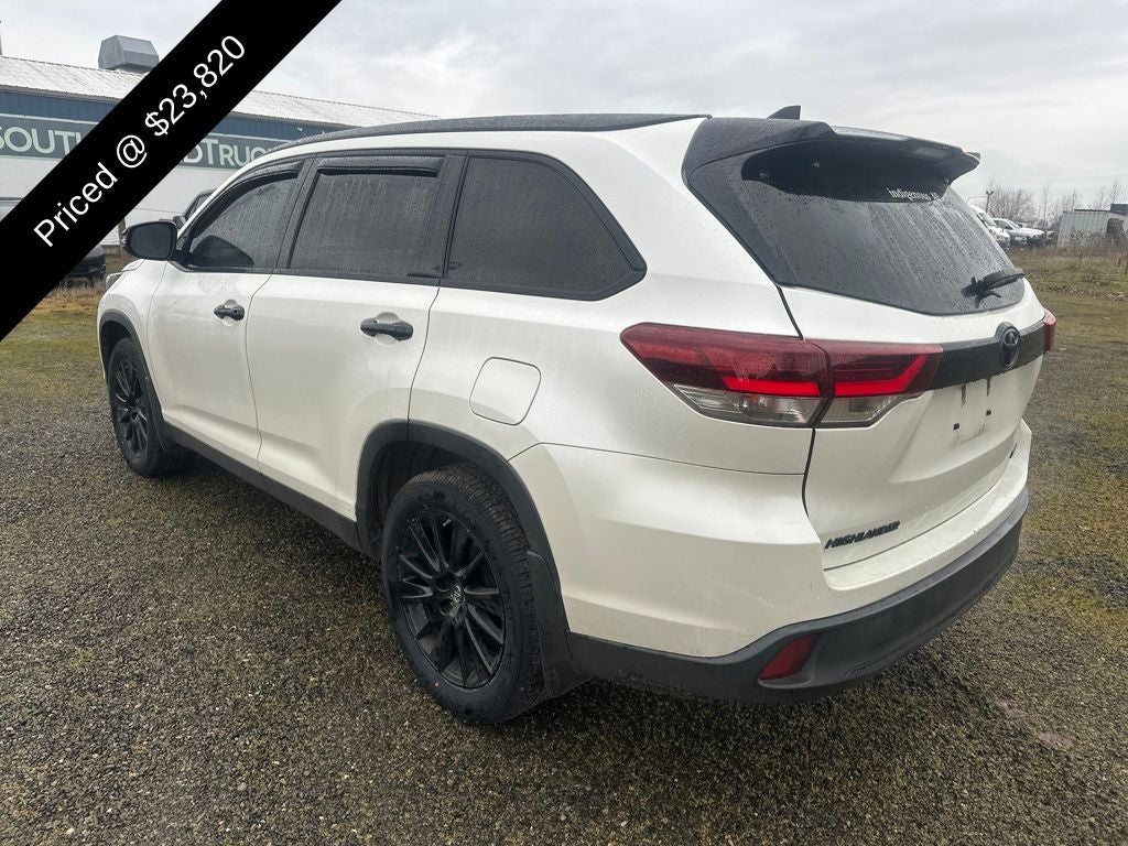 2019 Toyota Highlander SE