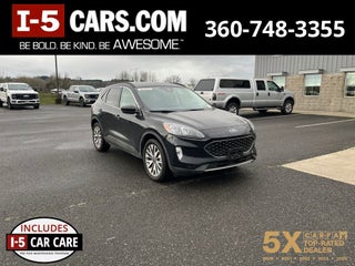 2022 Ford Escape Hybrid Titanium