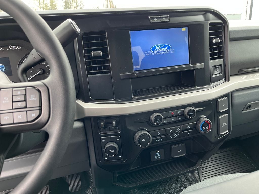 2026 Ford F-350SD XLT