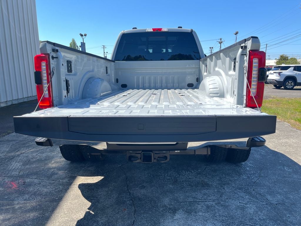 2025 Ford F-450SD Lariat DRW