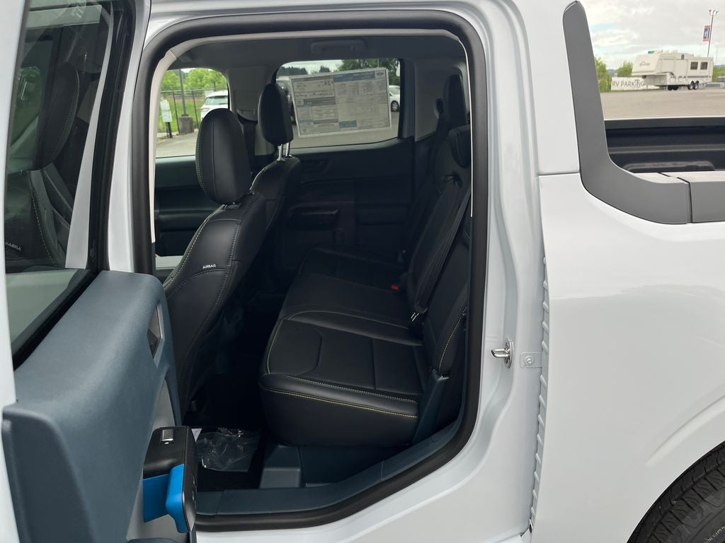 2026 Ford Maverick Lobo Standard