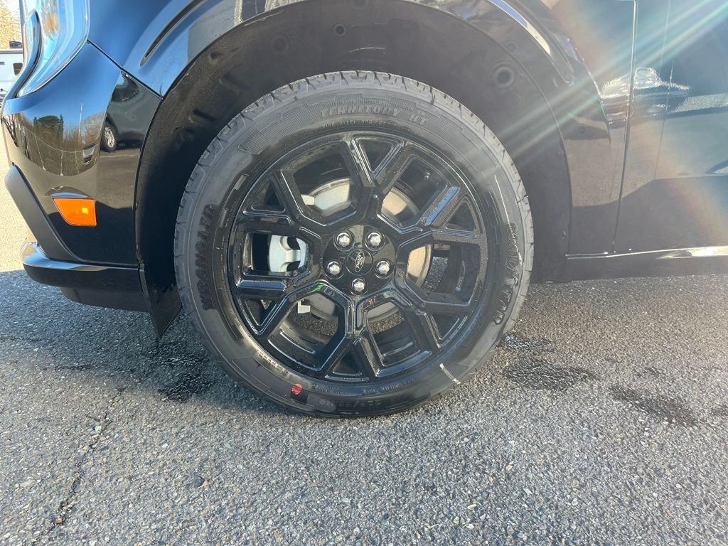 2026 Ford Maverick Lobo Standard