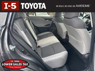 2025 Toyota RAV4 XLE