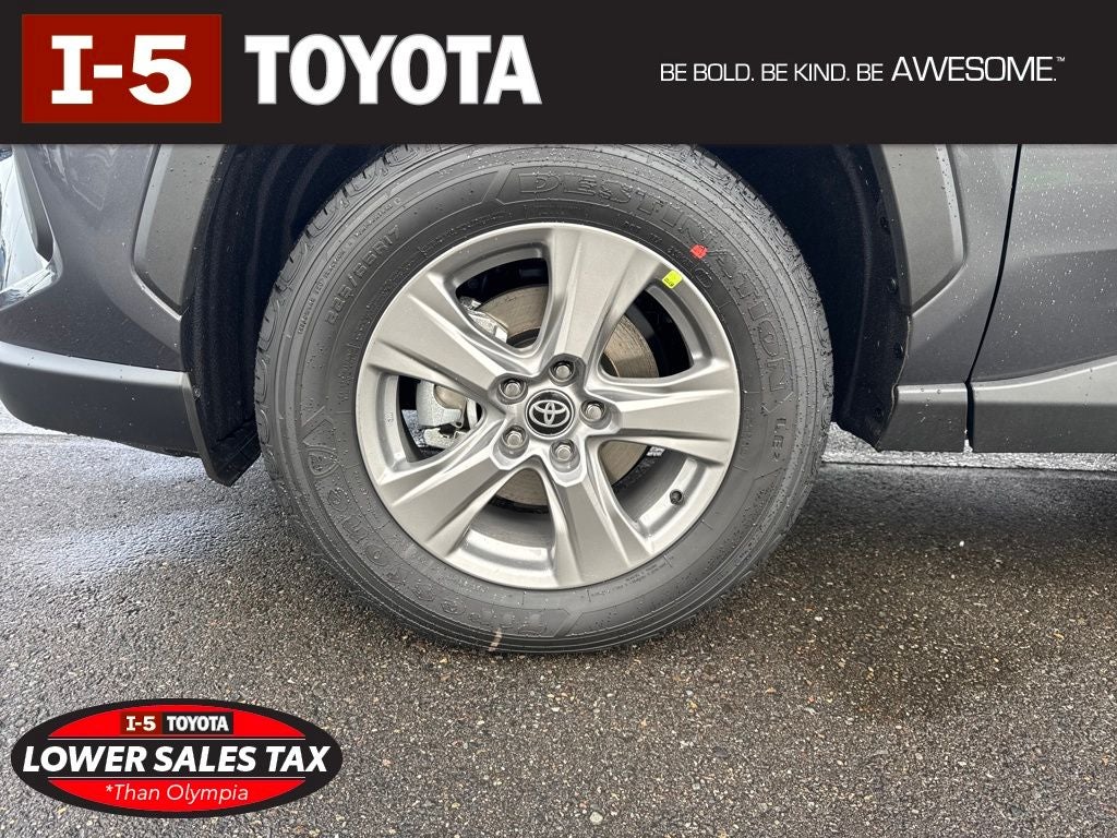 2025 Toyota RAV4 XLE