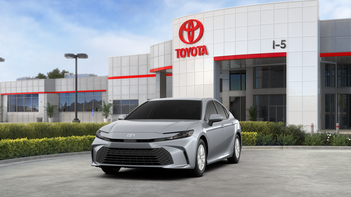 2026 Toyota Camry LE AWD