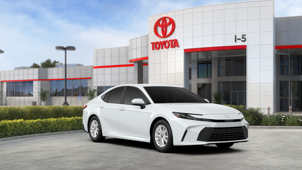 2026 Toyota Camry LE AWD