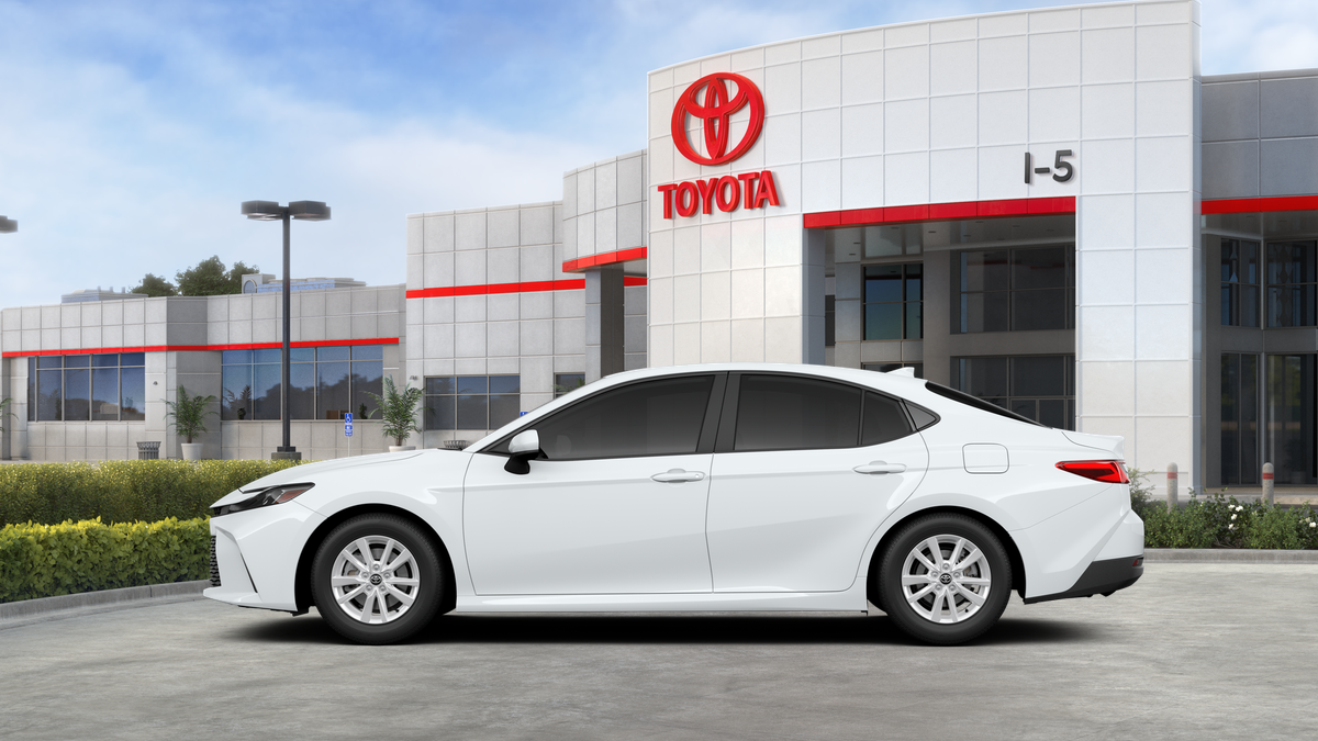 2026 Toyota Camry LE AWD