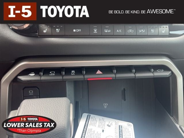 2026 Toyota Tundra i-FORCE MAX Tundra Platinum