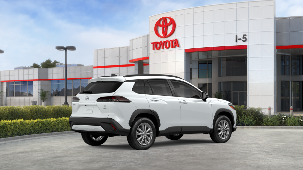 2026 Toyota Corolla Cross LE