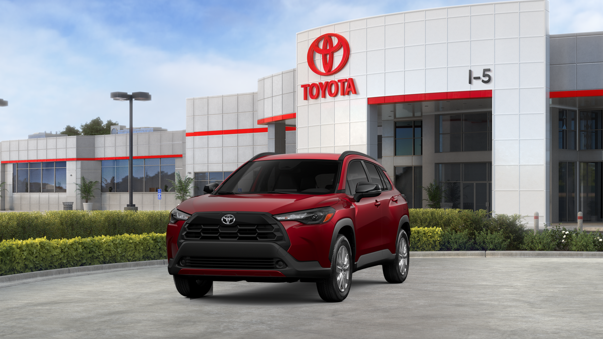 2026 Toyota Corolla Cross LE