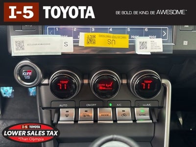 2025 Toyota GR86 Premium MT