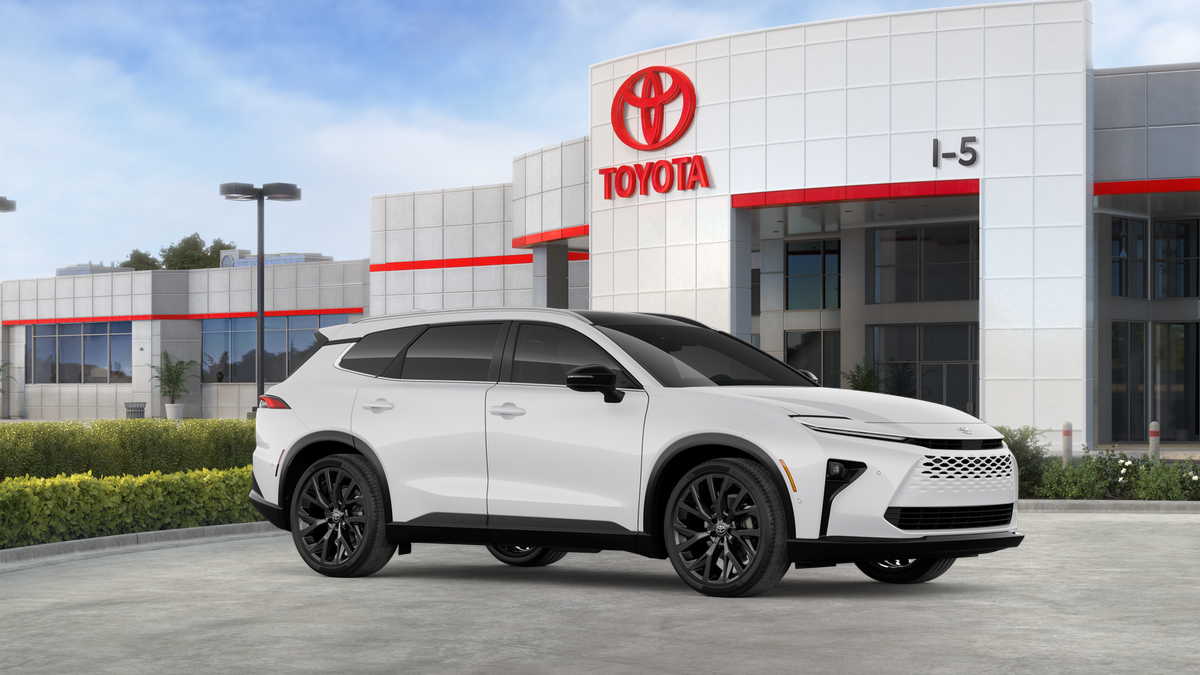 2026 Toyota Toyota Crown Signia Limited