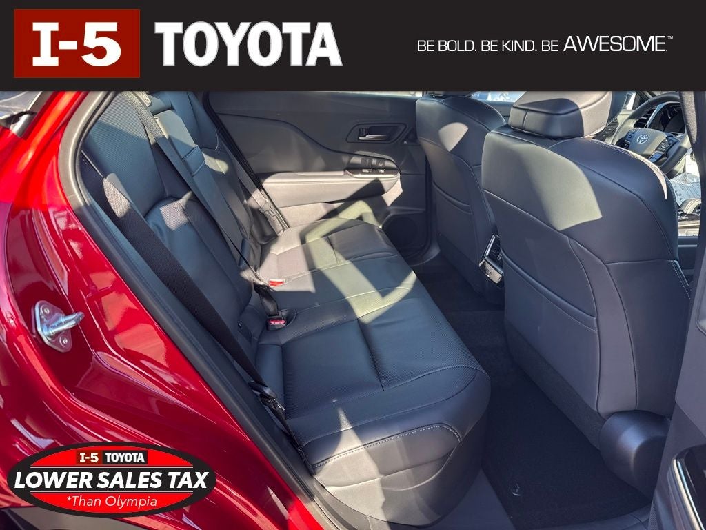 2025 Toyota Toyota Crown Signia Limited