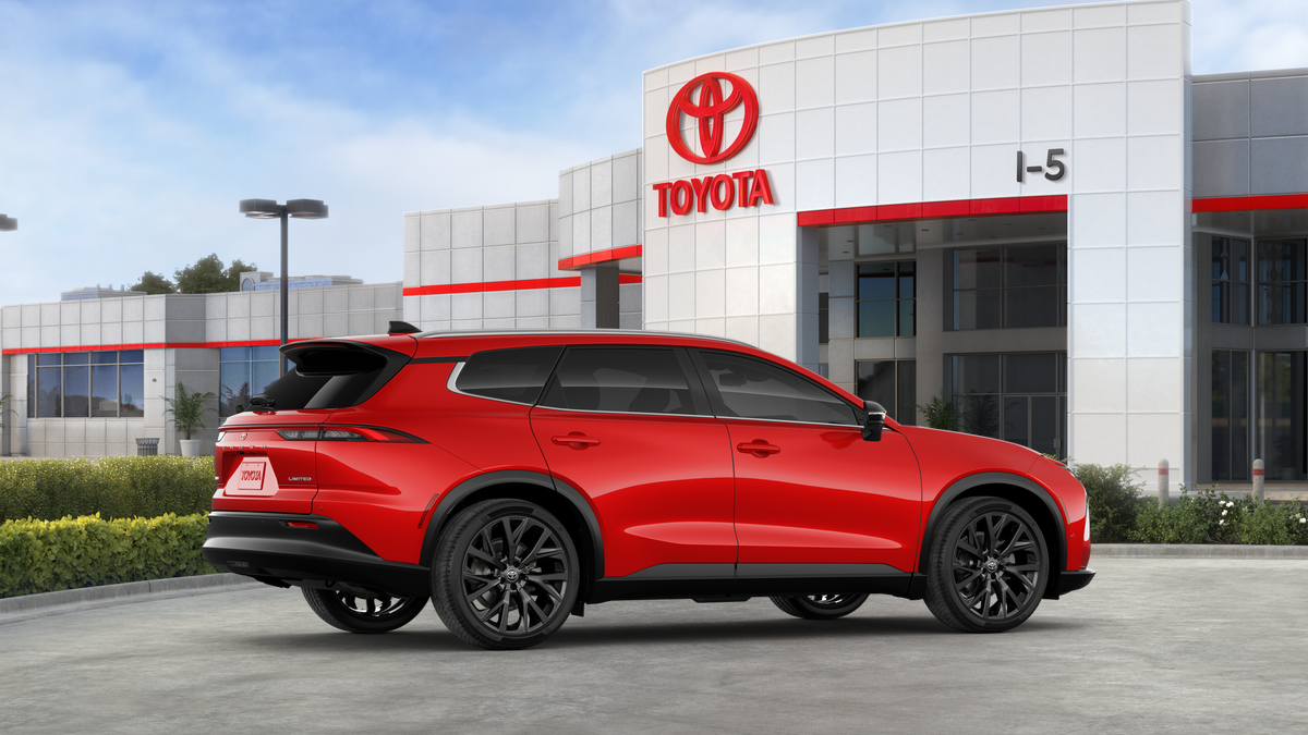 2025 Toyota Toyota Crown Signia Limited