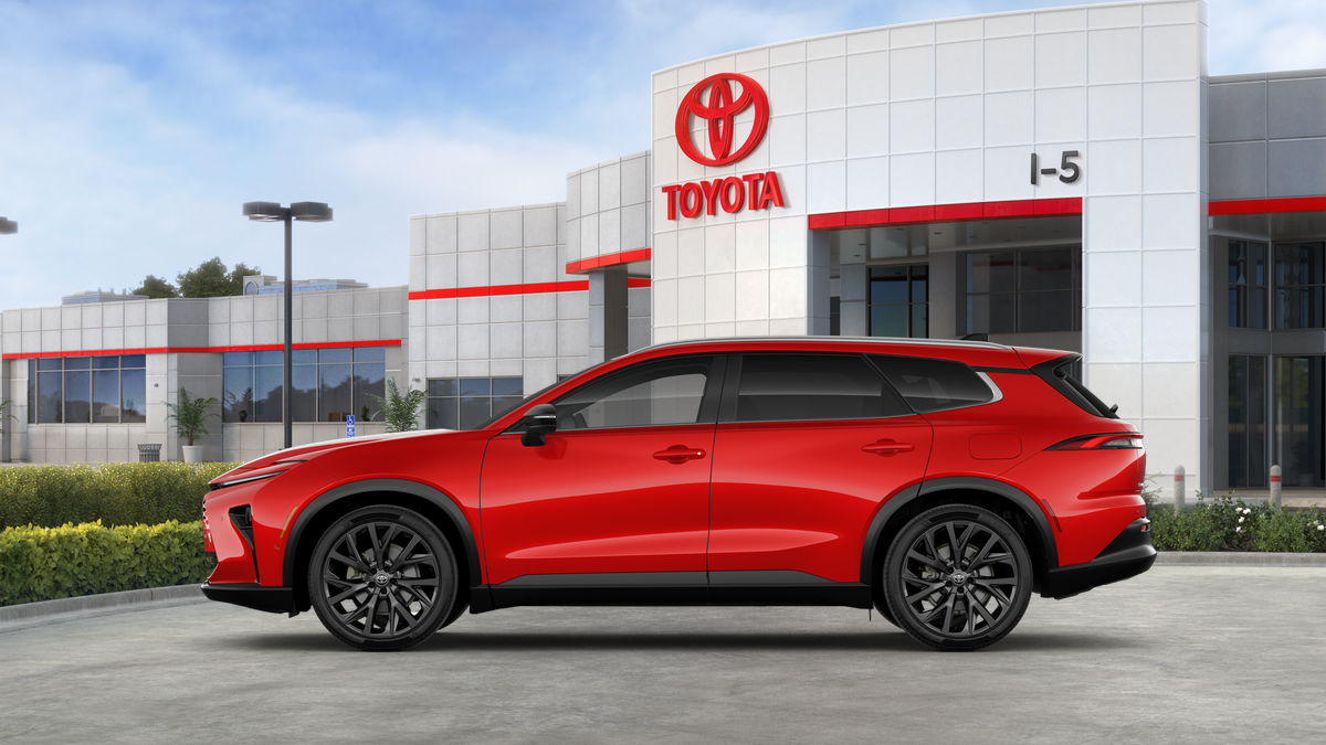 2025 Toyota Toyota Crown Signia Limited