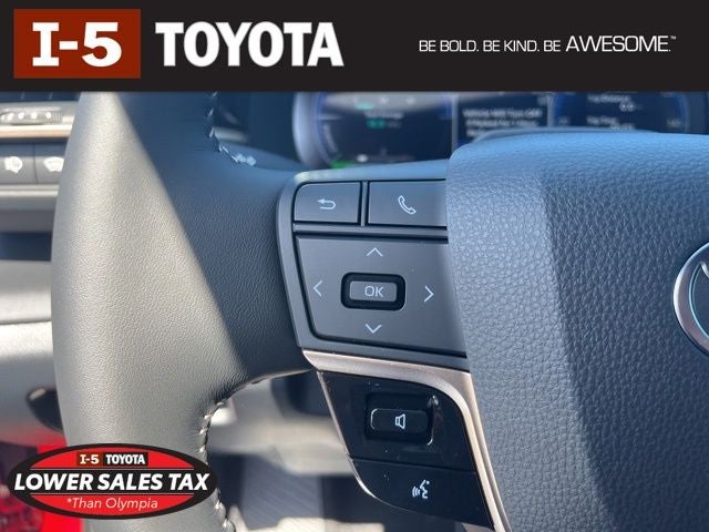 2026 Toyota Toyota Crown Signia Limited