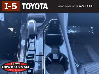 2026 Toyota Toyota Crown Signia Limited
