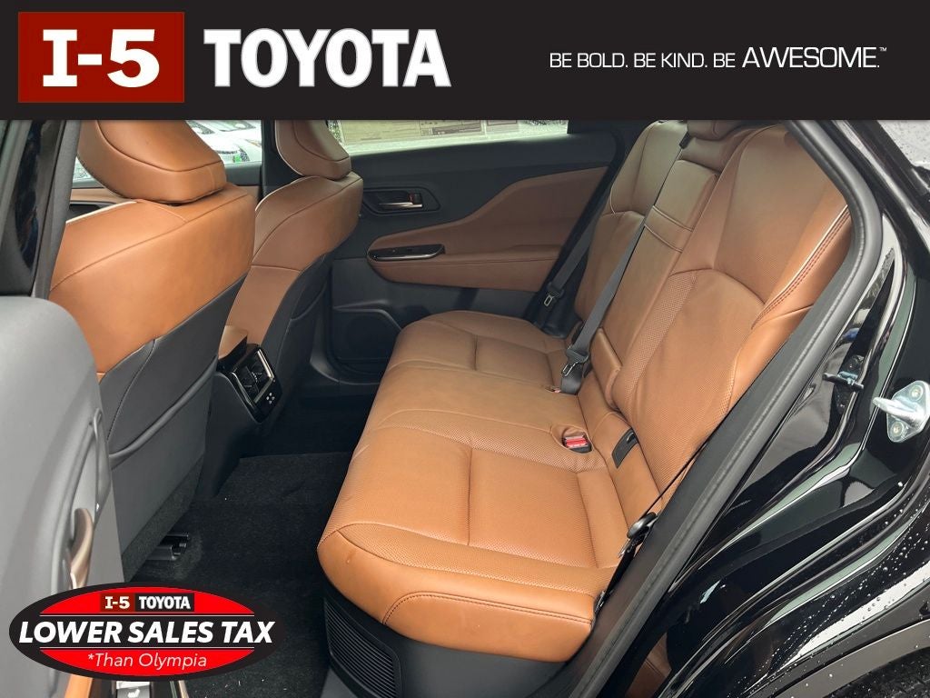 2025 Toyota Toyota Crown Signia Limited