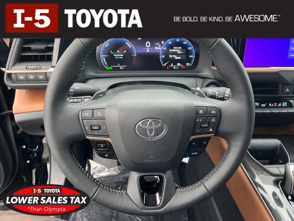 2025 Toyota Toyota Crown Signia Limited