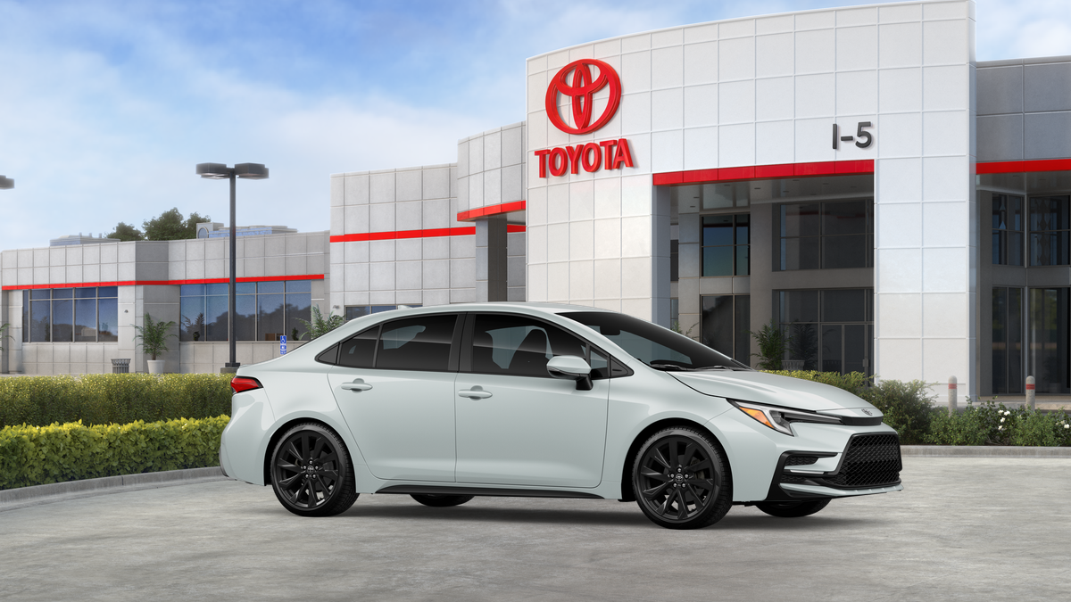 2026 Toyota Corolla Hybrid SE