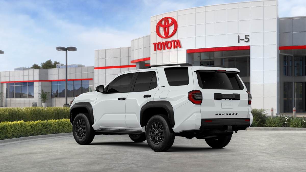 2026 Toyota 4Runner SR5